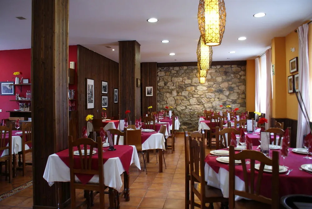 Albergue Cueva de Valporquero