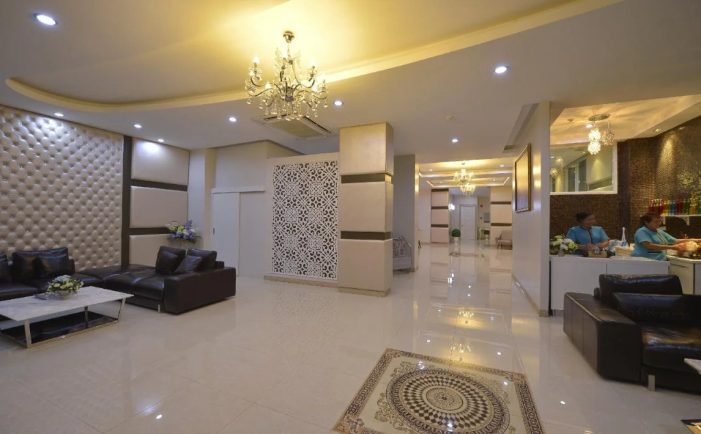 Phuglong Hotel