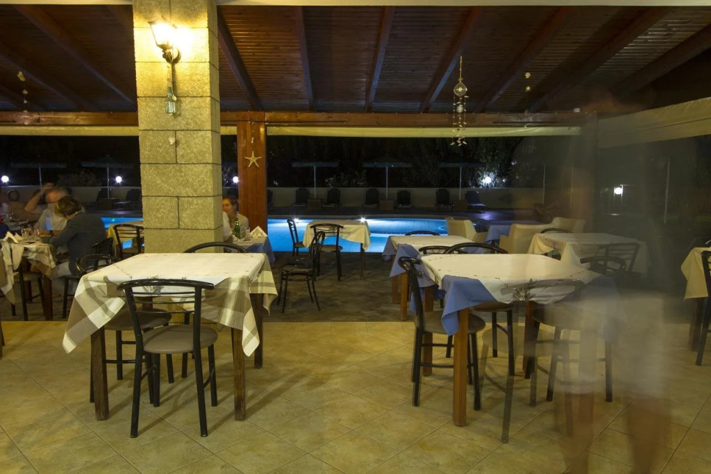 Mediterranean Hotel & Apartments