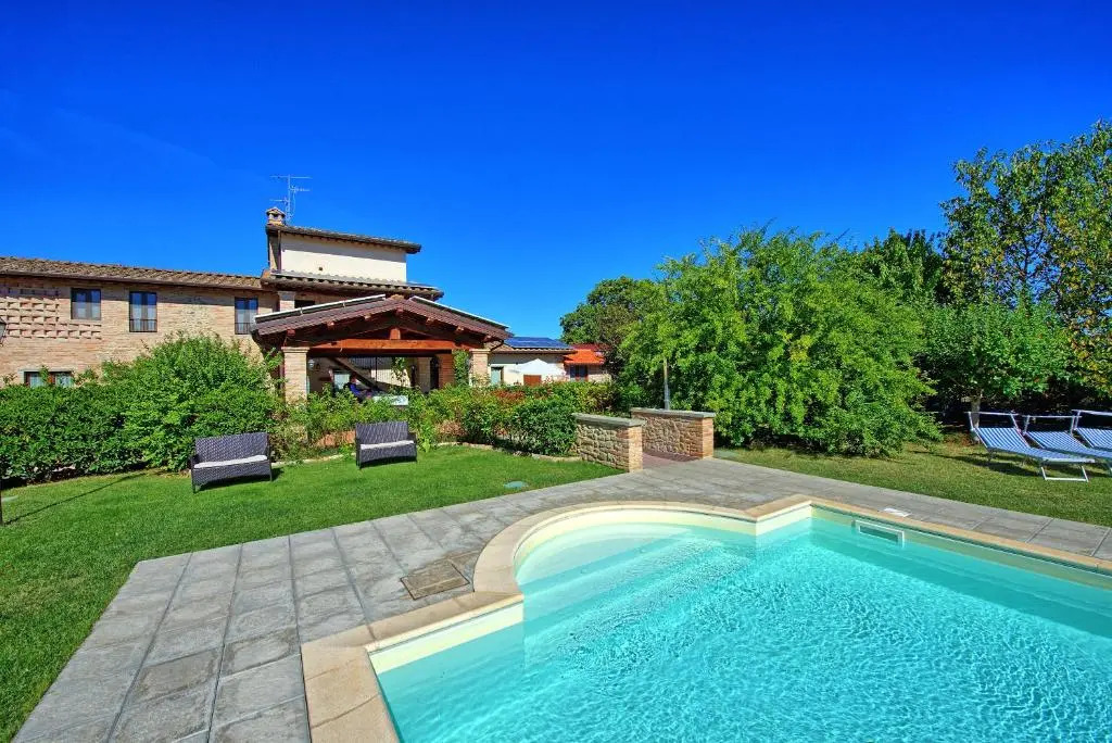 Casale Tiziano by PosarelliVillas