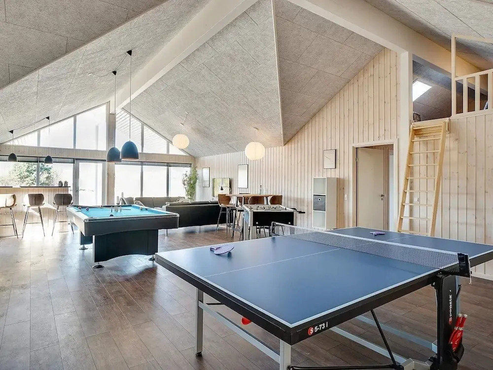 Luxury Pool Villa in Grena