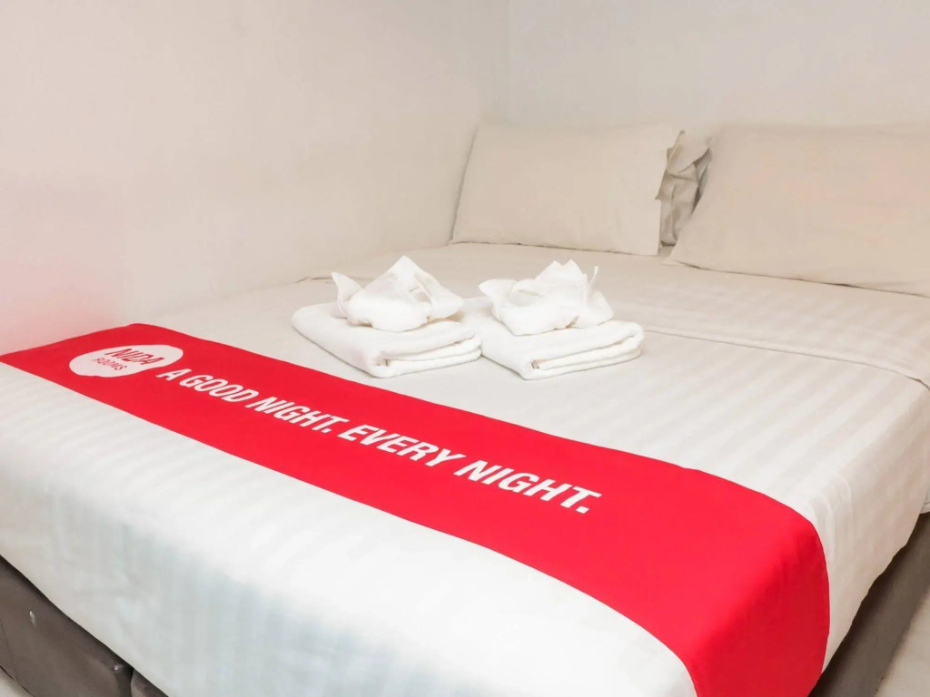 NIDA Rooms Ratchathewi Siam Orchid