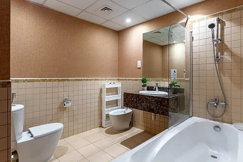 HOMESTAR, Jumeirah Beach Hostel - JBR - Pool, Beach, Metro
