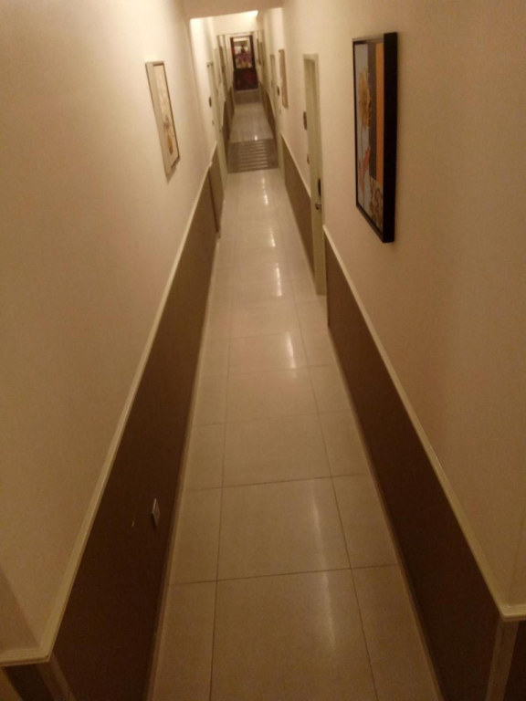 Golden Leaves Hotel