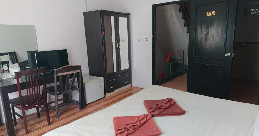 Hop guest House