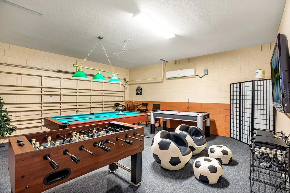 Luxury Modern Home With CDC Cleaning Standards, 2 Miles From Disney #6wh546