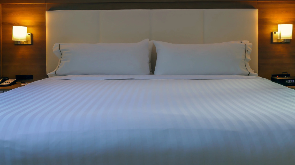 Holiday Inn Express & Suites Miami Airport East by IHG