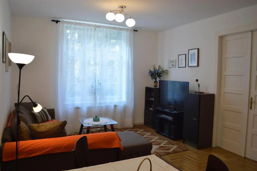 Aha Apartment