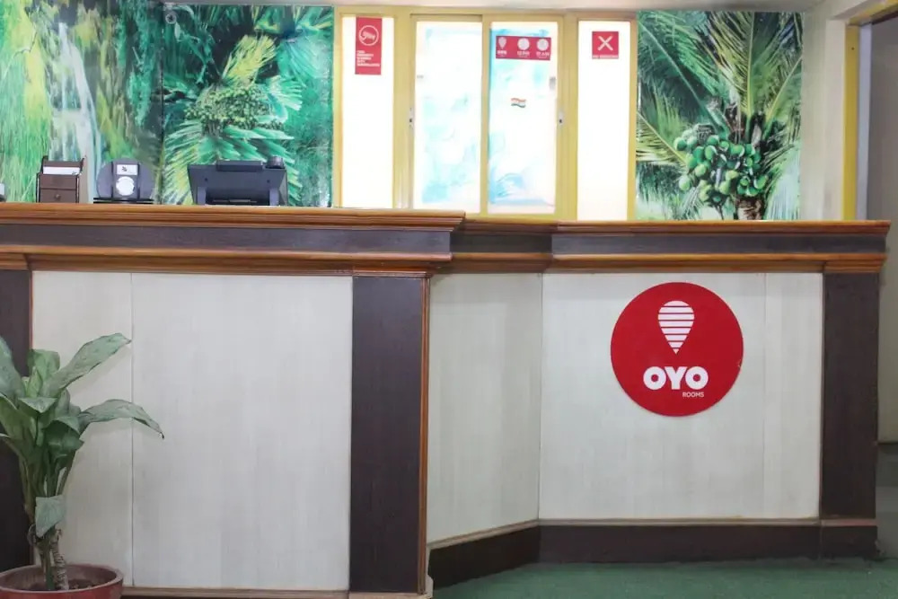 OYO 4606 Hotel Maple Green Suites