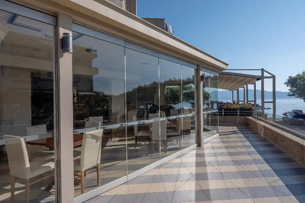 Molos Bay Hotel