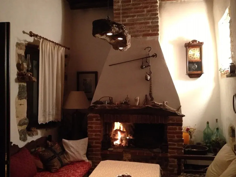 Mylopetra Four Seasons Traditional House