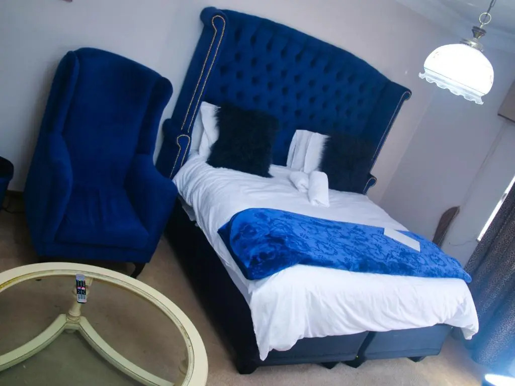 CHIC Guest House & Solar system accommodations