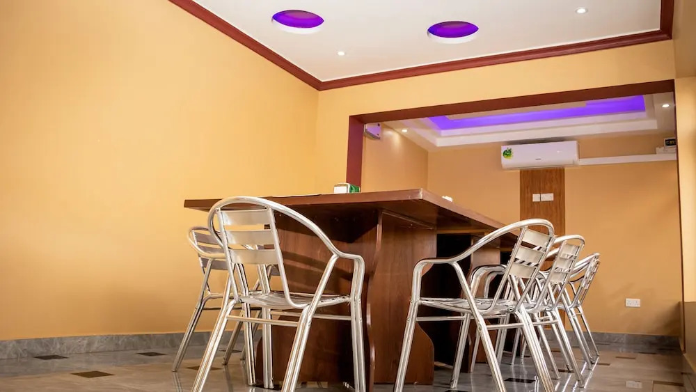 Hotel Deposh Tororo