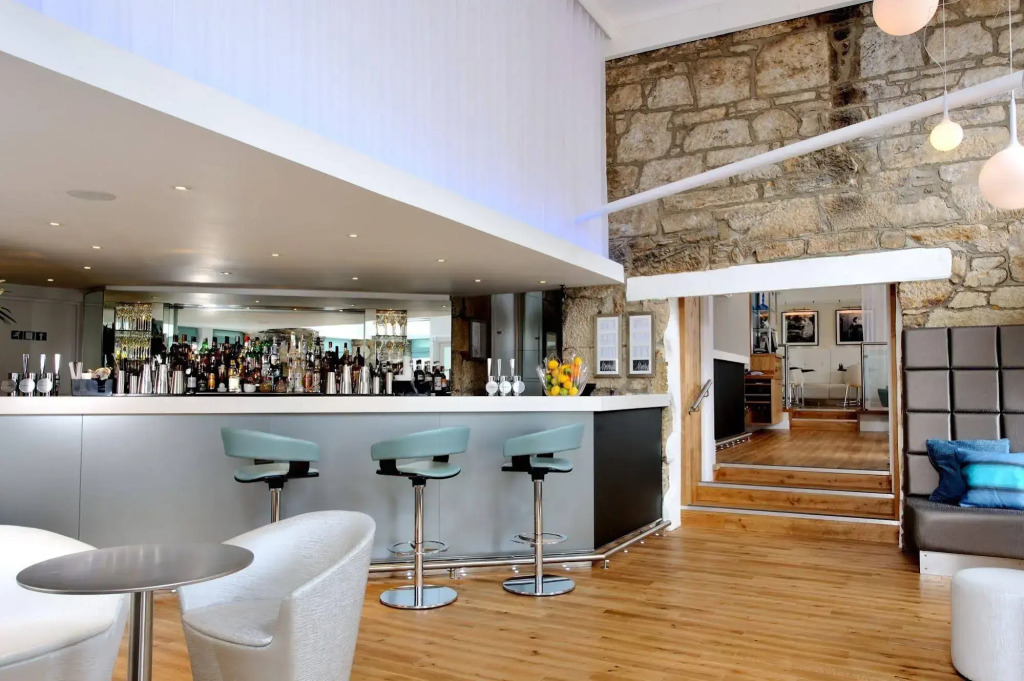 Mannings Hotel