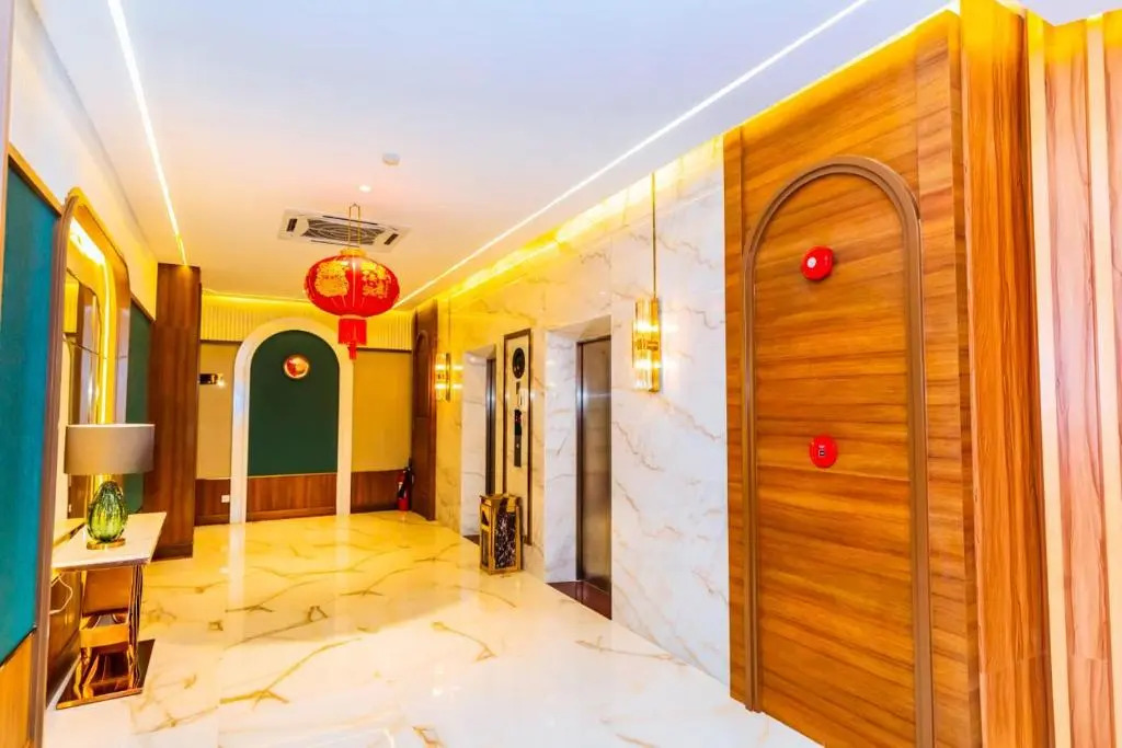 Dynasty Casino Hotel