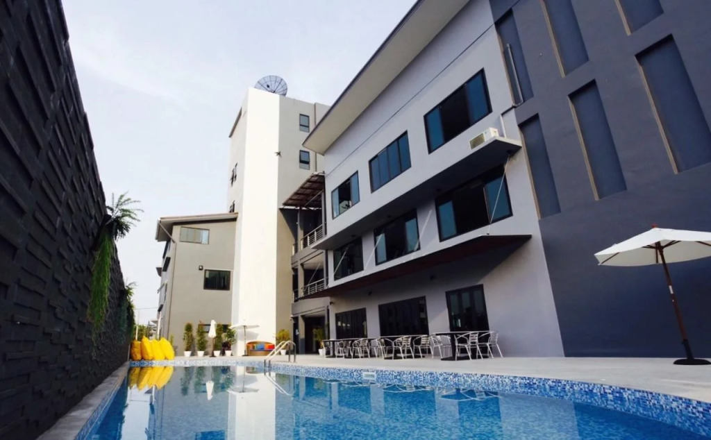 The Galla Hotel