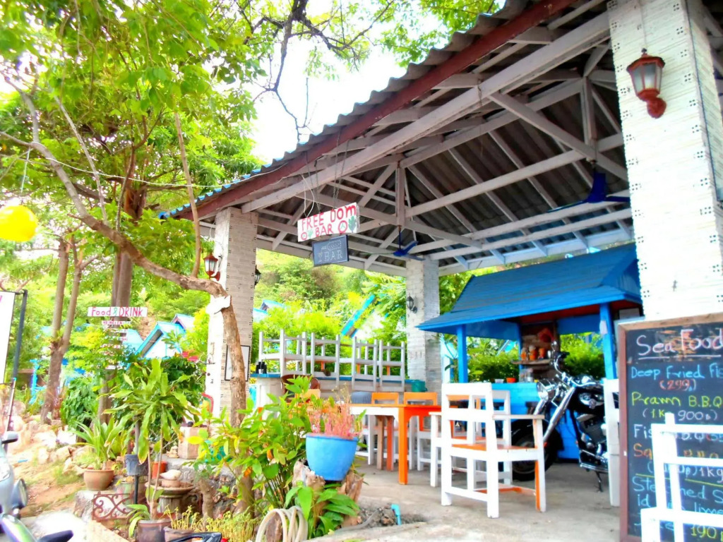 Bangrak Bungalow