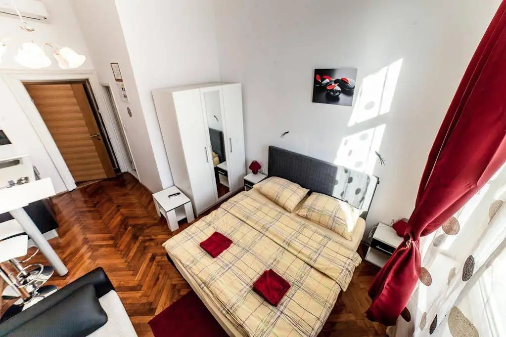 Palmers Lodge Hostel