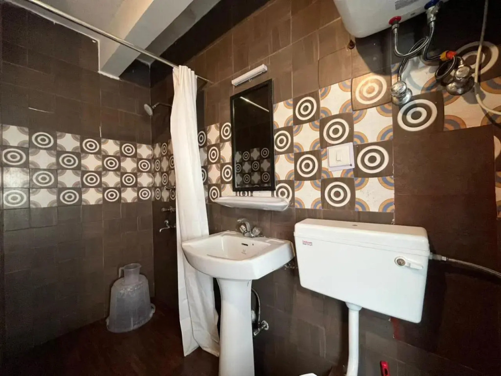 The Anola Hotel
