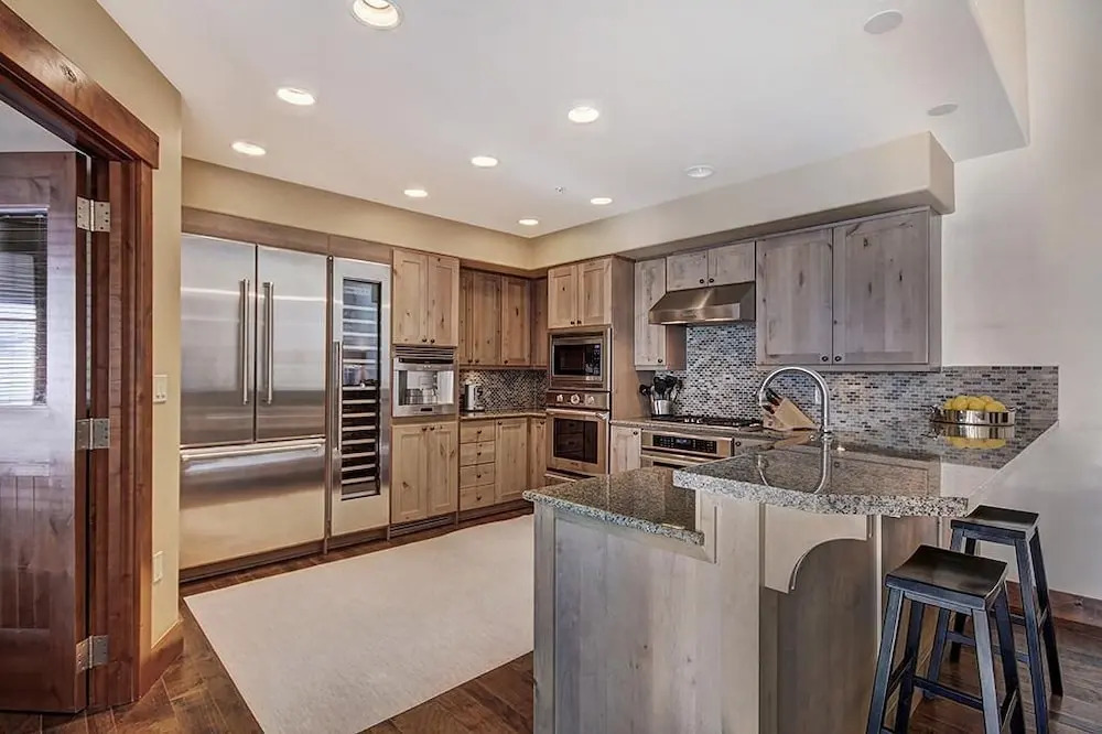 One Ski Hill Place 8509 4 Bedroom Condo