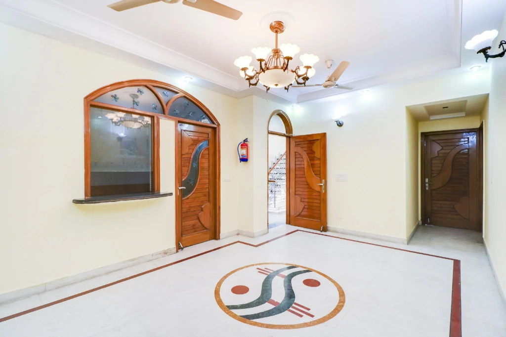 OYO 75765 Ashirwad Residency