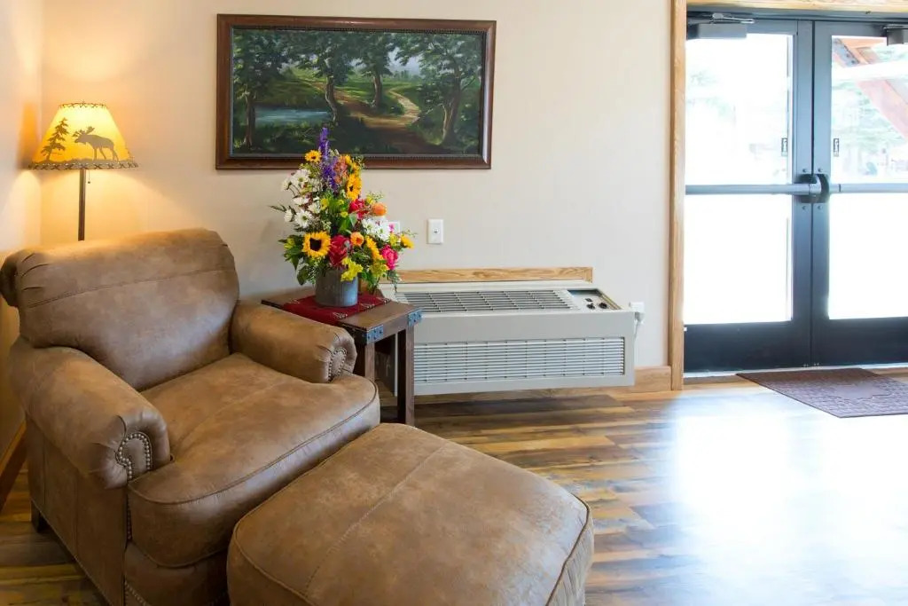 Crosswinds Inn