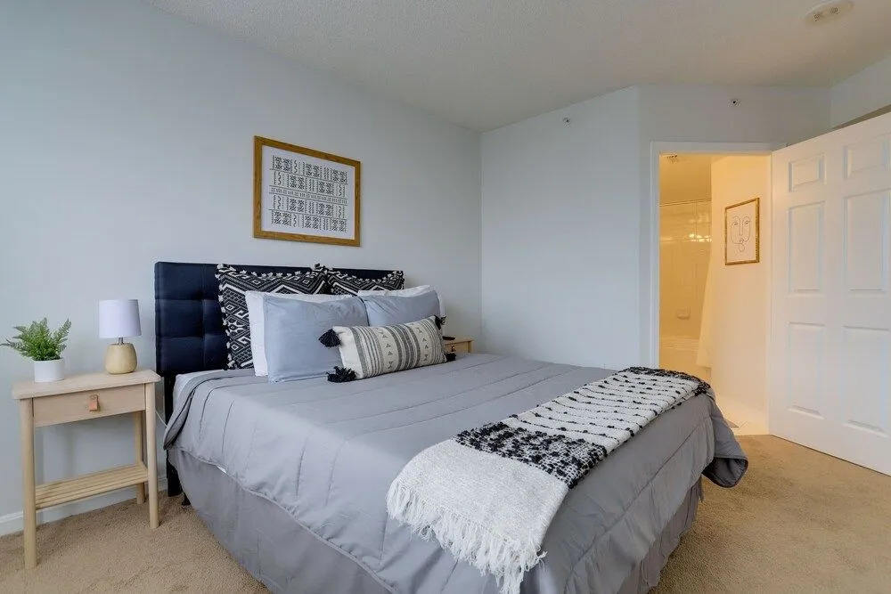 Gorgeous 2 Condo Ballston place w-GYM
