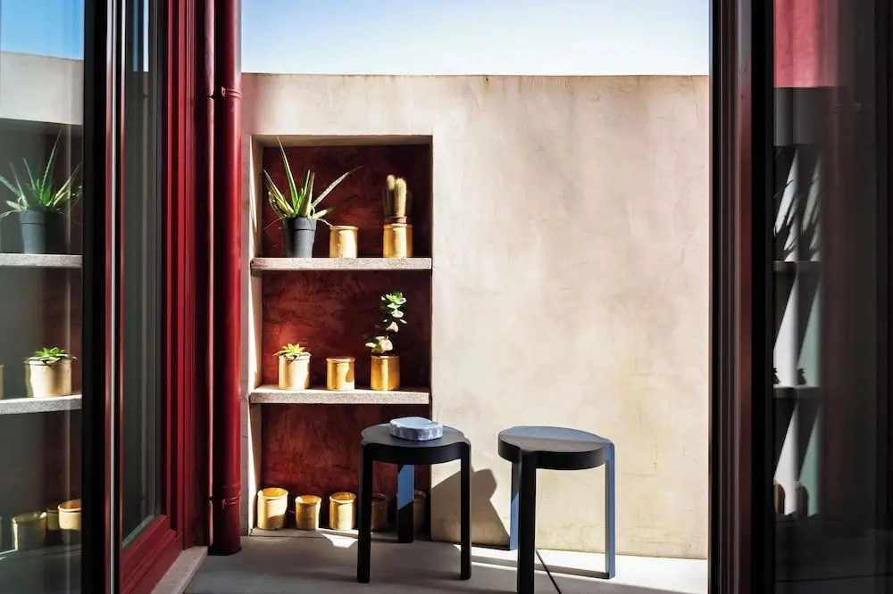 Porto Arts Club Apartments by Feel Discovery