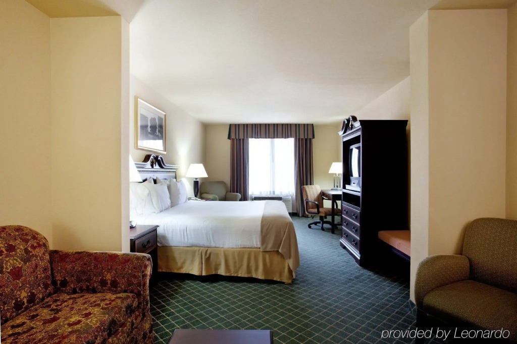Holiday Inn Express Hotel & Suites West Monroe by IHG