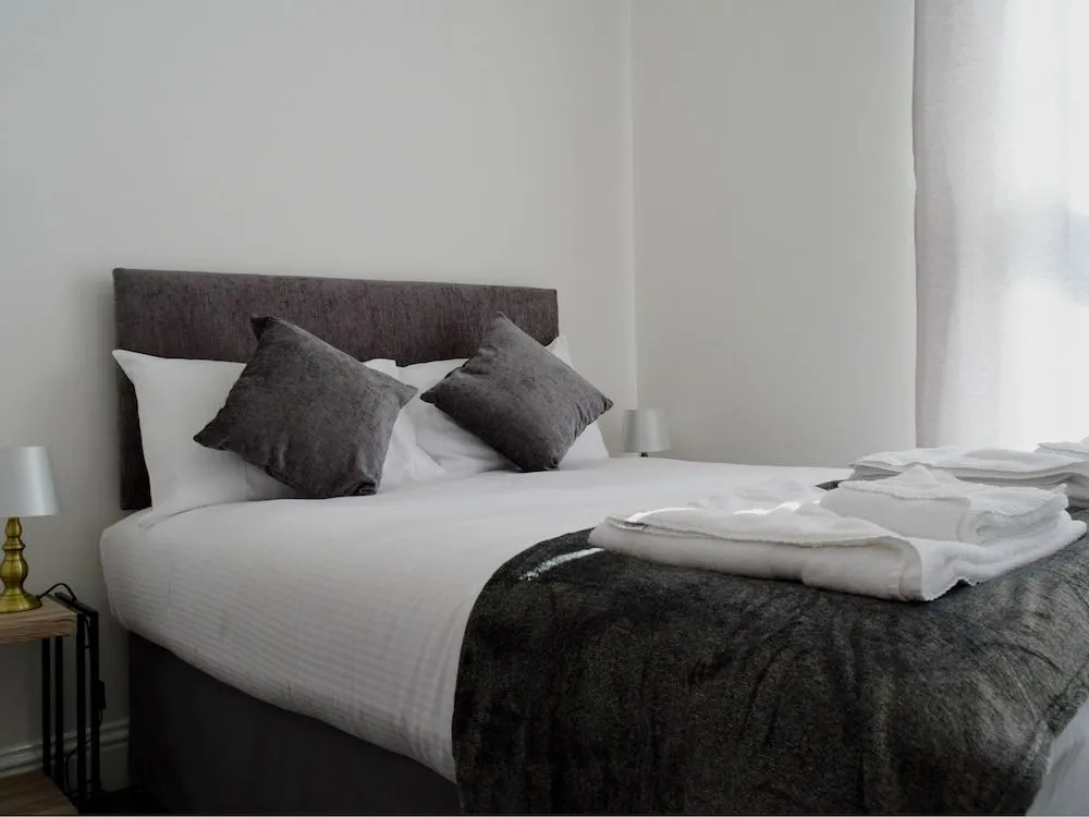 One Caprera Guest House
