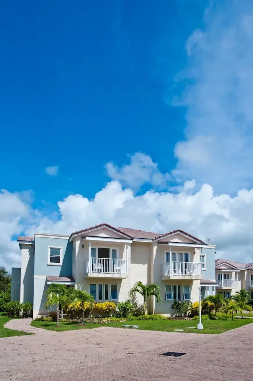 The Palisades Townhouses at Freights Bay