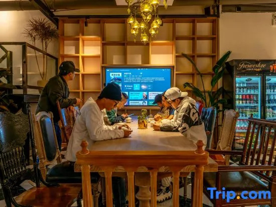 Chengdu Local Tea Hostel Poshpacker