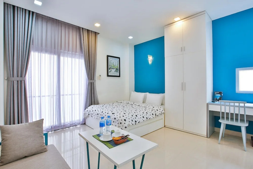 Sunflower Boutique Studio Apartment