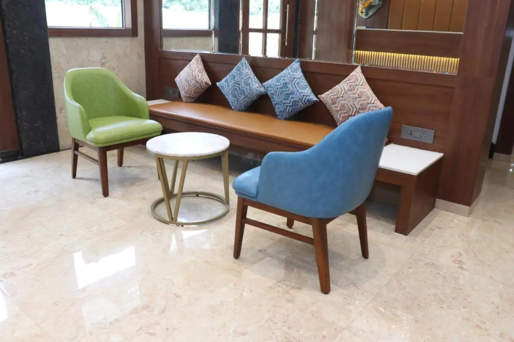 Hotel Golden Nest - Thane