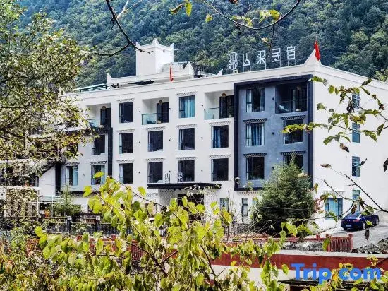 Li Xiangguo Wenquan Homestay