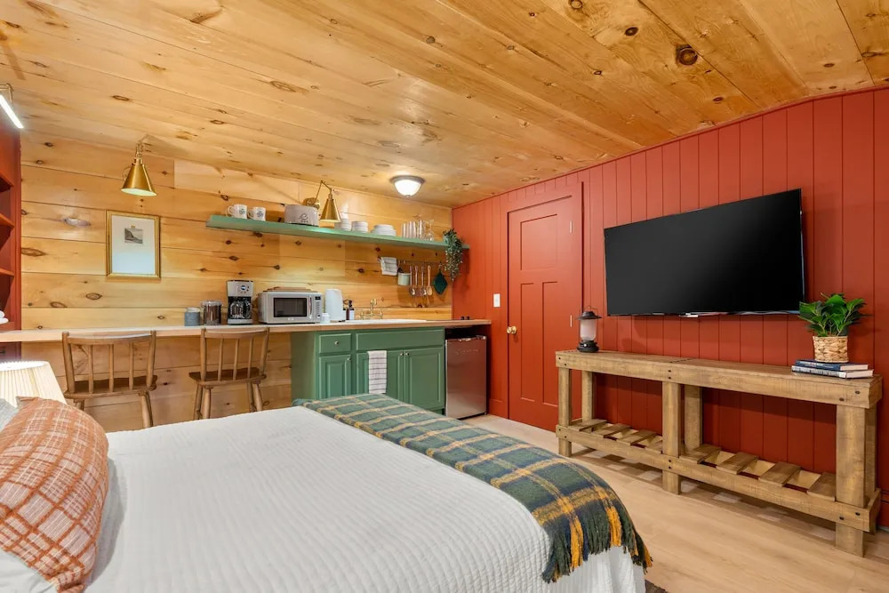 Pemi Cabins