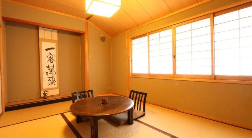 Marucho Ryokan