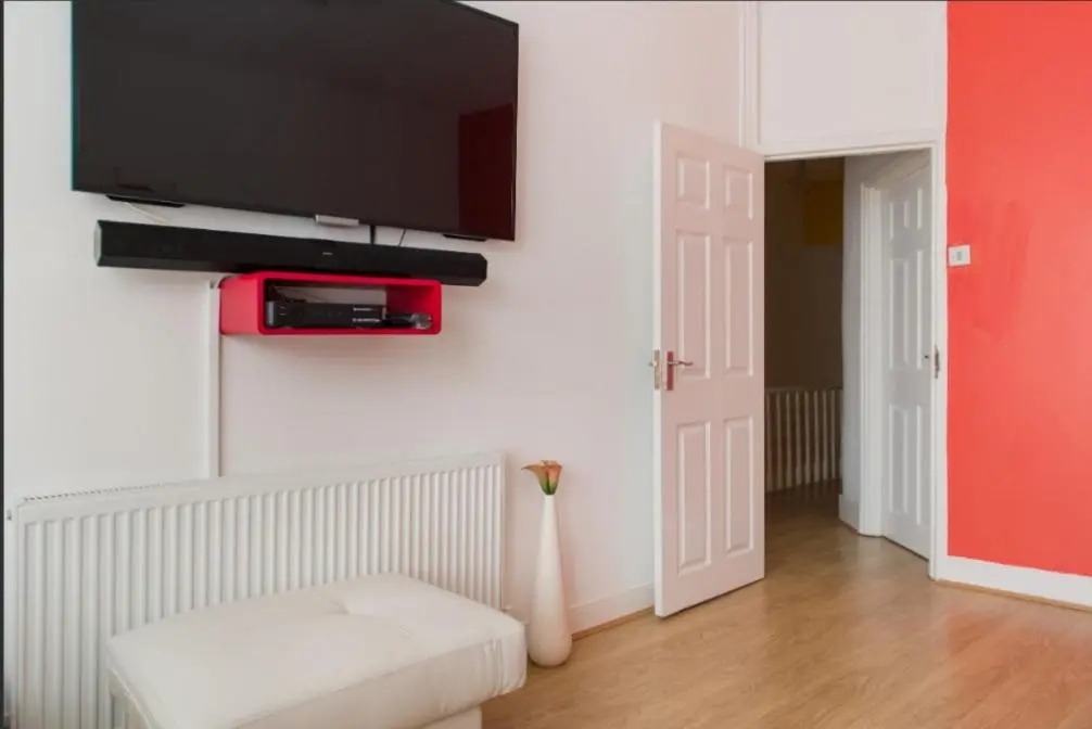03 Bedroom Apartment-Self Check in