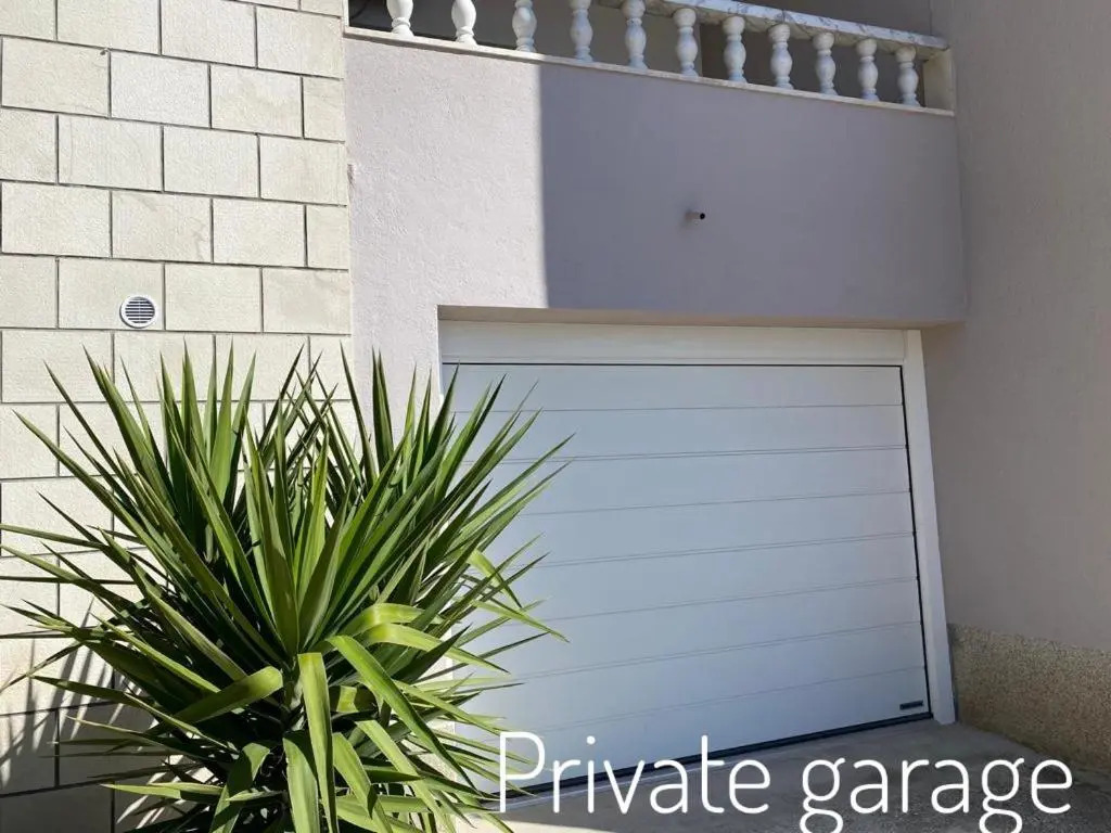 Apartment Aria - BBQ grill & garage