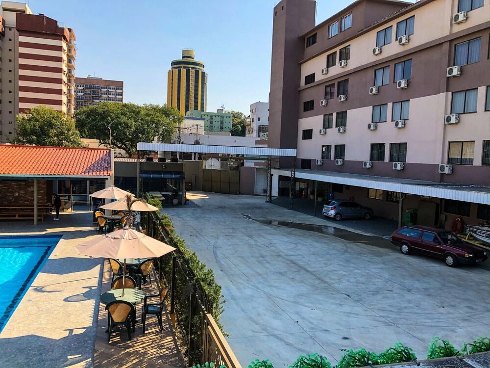 Hotel Real