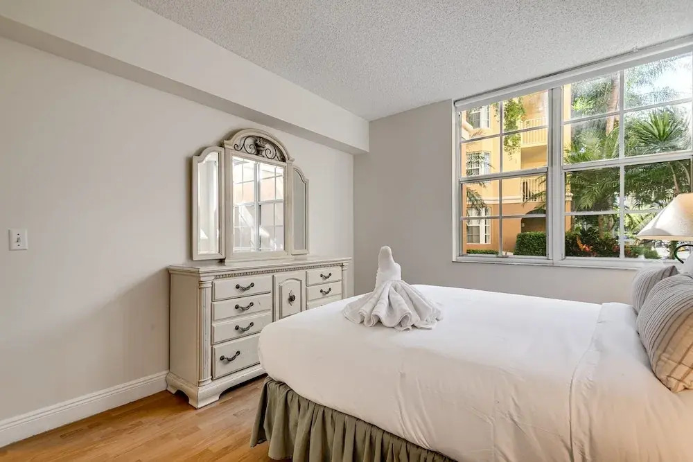 Wonderful 3 Bedroom Condo in the Heart of Aventura