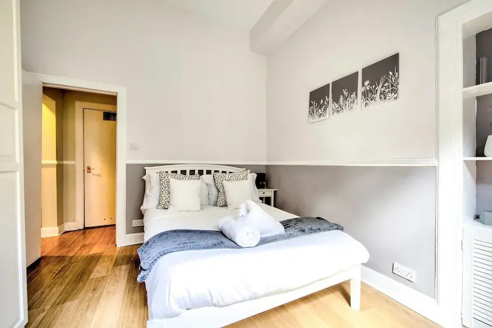 1 Bedroom Next to Scottish Parliament