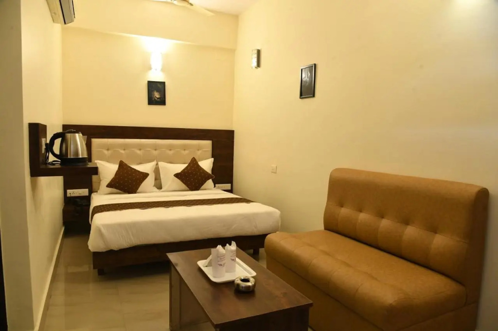 ADVAITHA RESIDENCY