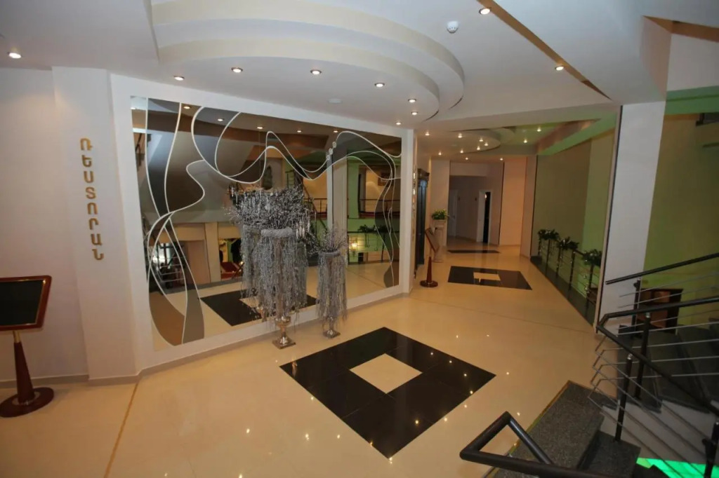 Отель Multi Rest House