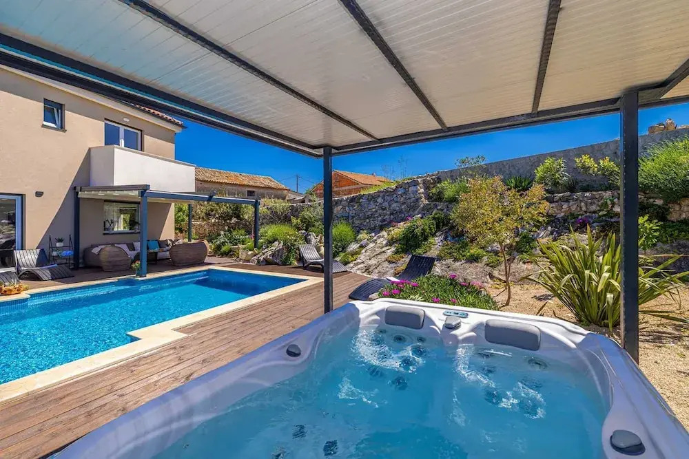 Villa BELLA VISTA with sea view