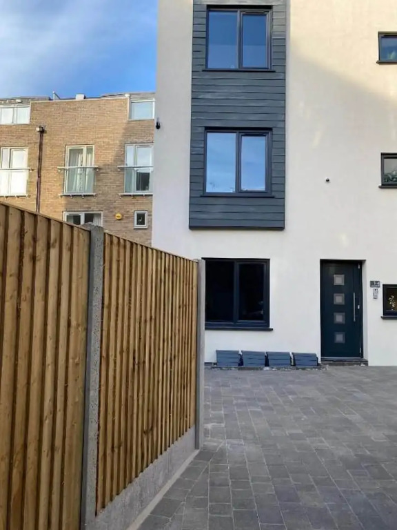 Modern & Stylish 2 Bedroom 2 Bath Apartments in Rochester