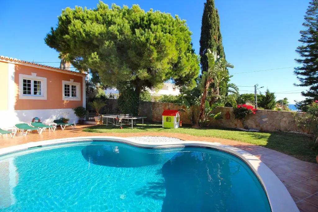 Casa Bruella - Walk to beach Pool WiFi and BBQ