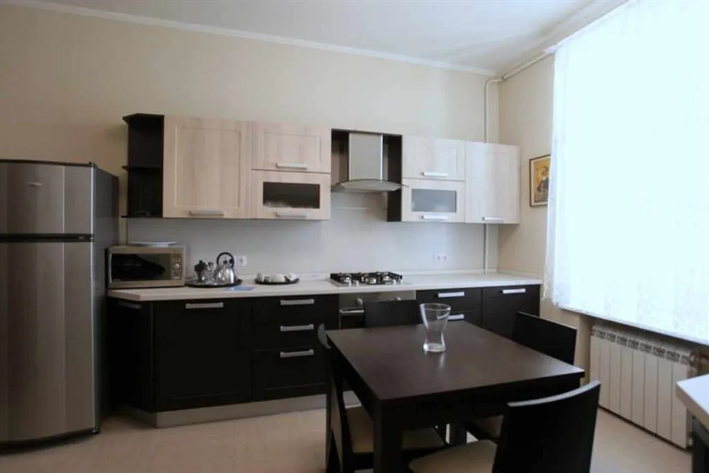 Apartmenti na Sennoy