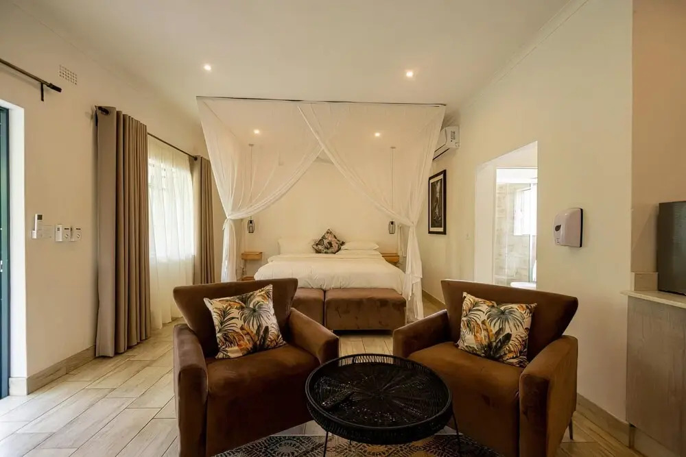 Pristine Deluxe Room With Kitchen and Pool - 2147