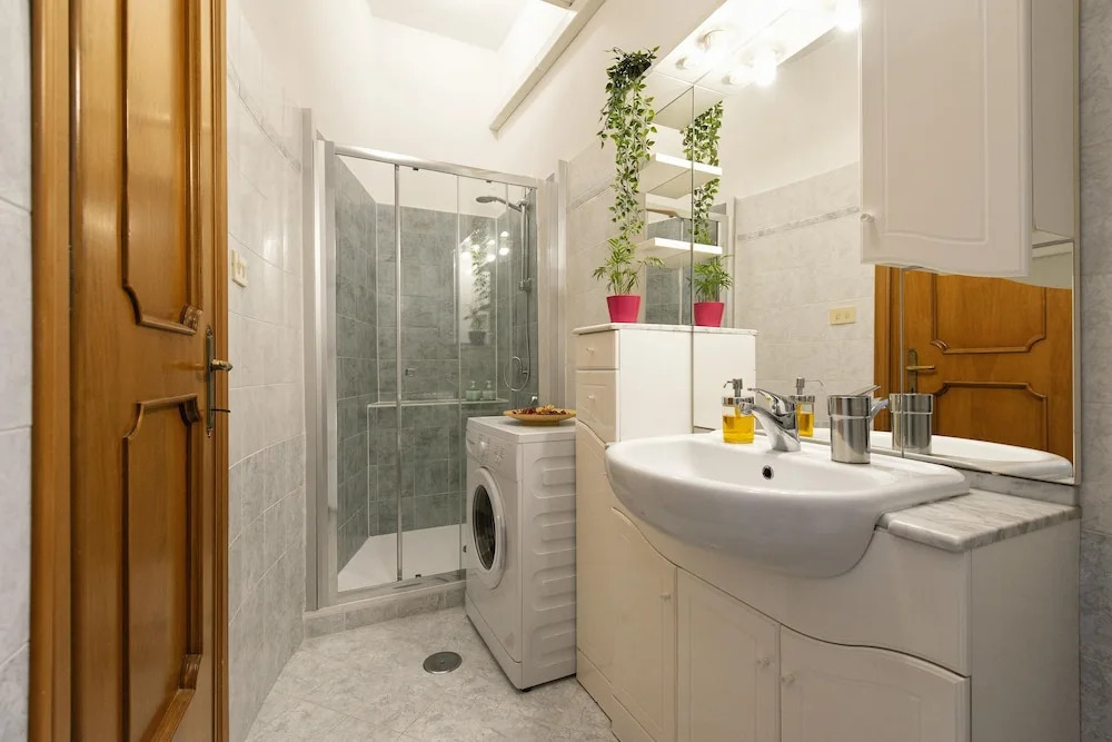 Redseven Rome Apartment